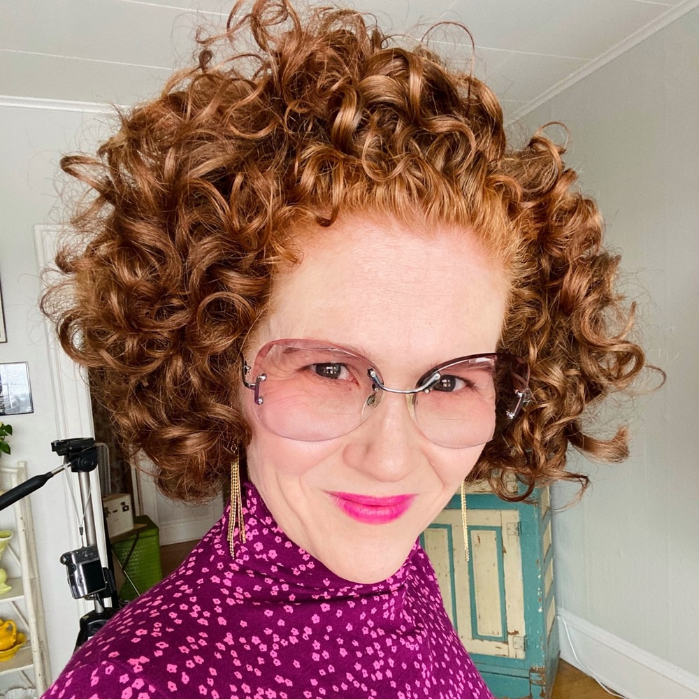 Meet your Posher, Jenny